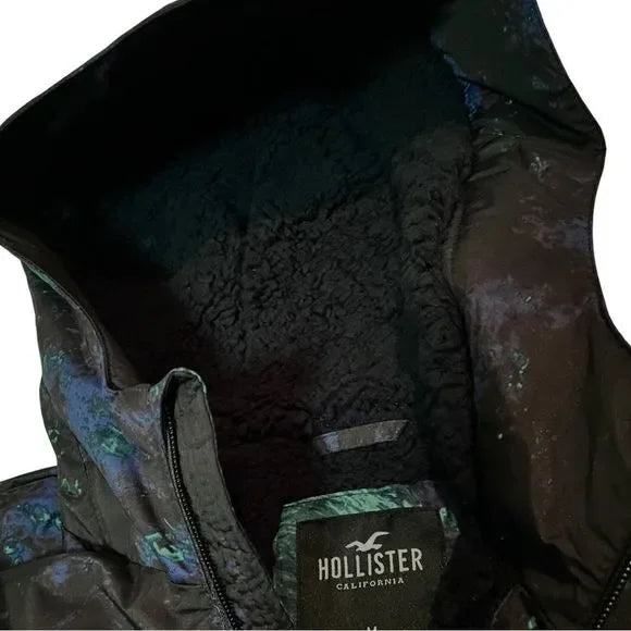 NWT - Hollister Men’s Sherpa-Lined Sport Jacket (Black & Green Tie-Dye)